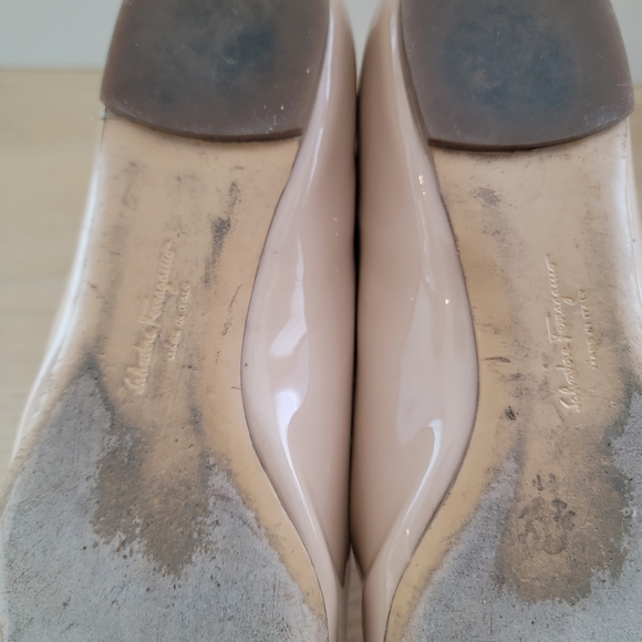 ❤️SALVATORE FERRAGAMO VARINA PATENT LEATHER BALLERINA FLAT (BLUSH PINK) - Picture 9 of 9